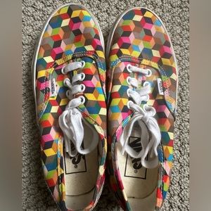 Vans rainbow checkered lace up sneakers